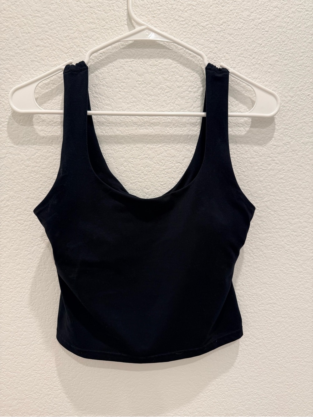 Fabletics Oasis Twist Built-in Bra Tank